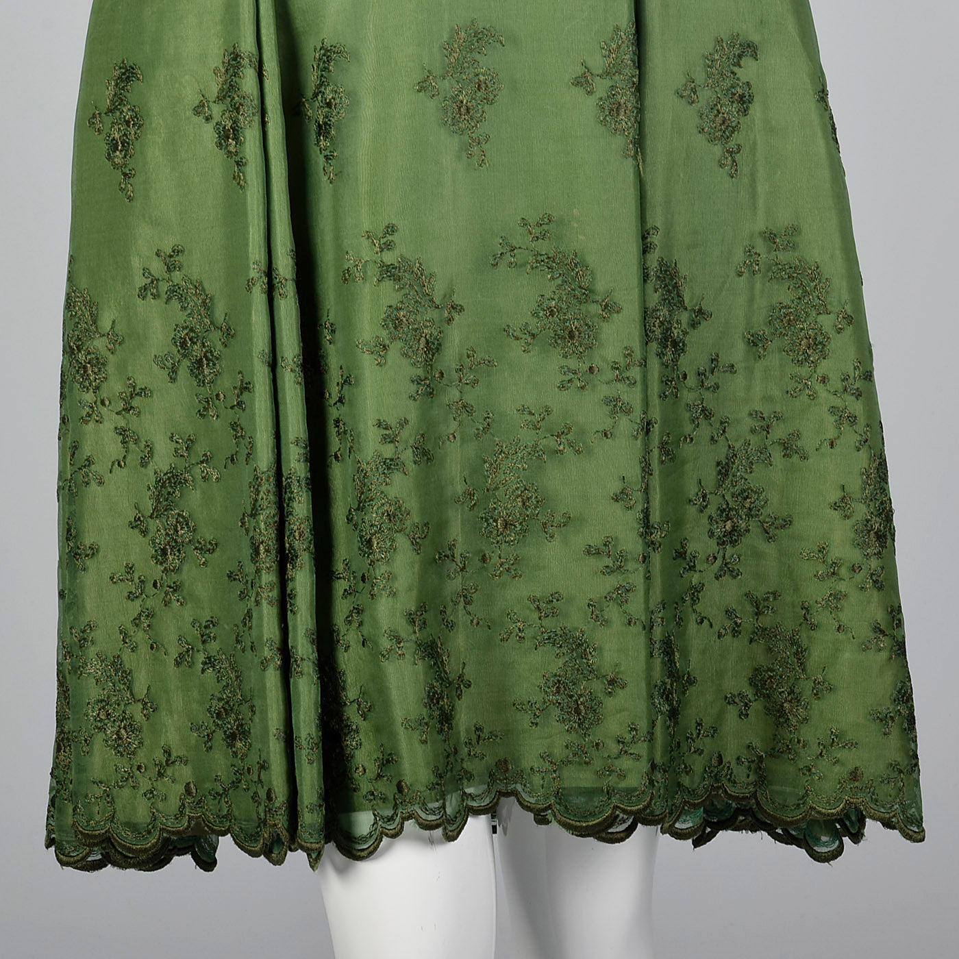 1960s Green Dress with Velvet Bodice