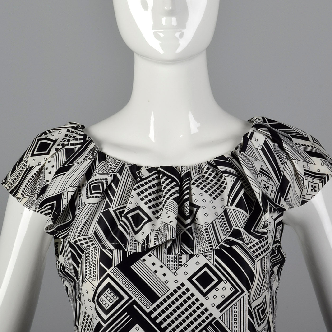 1970s Black and White Print Maxi Dress