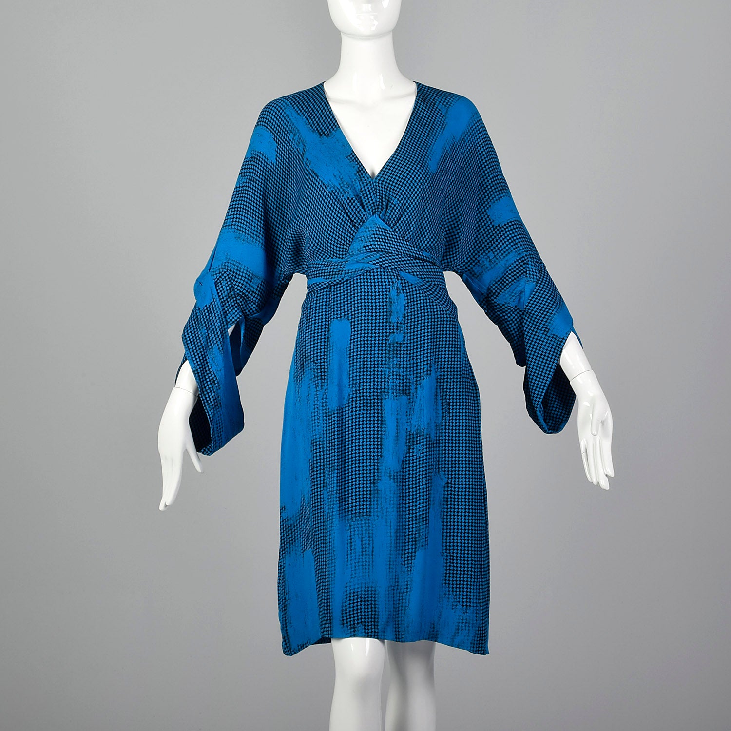 2000s Stella McCartney Blue Print Silk Dress Style & Salvage 2000s Stella McCartney Blue Print Silk Dress Style & Salvage