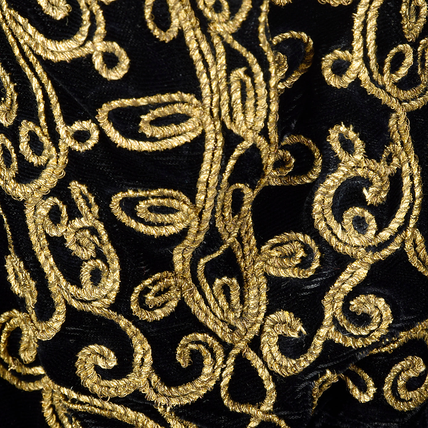 1930s Black Velvet Dressing Gown with Decorative Pocket