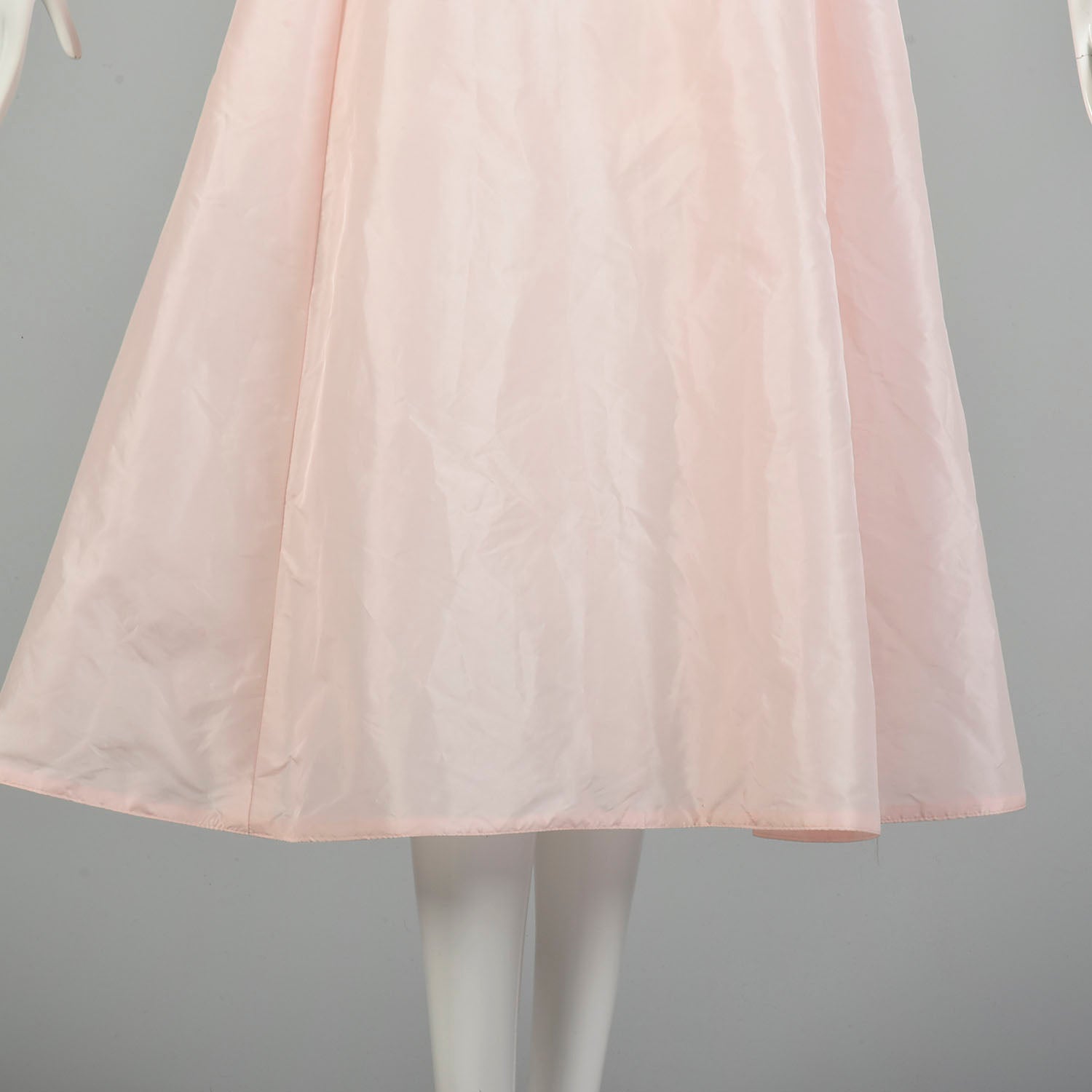 Medium 1980s Pink Party Gown Taffeta Princess Dress Off Shoulder Prom Formal Boned Bodice