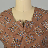 XL 1950s Brown Cotton Day Dress Blue Floral Print Short Sleeves