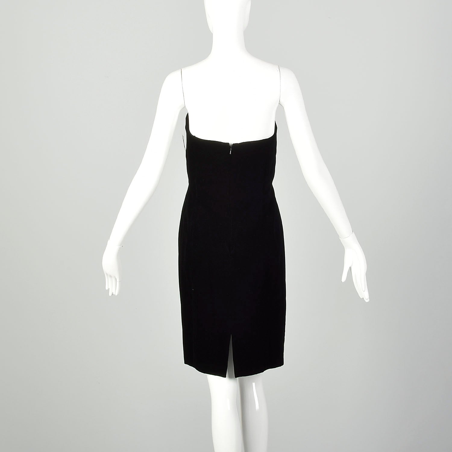 Large 1990s Oleg Cassini Black Tie Dress Velvet Beaded Strapless Cockt Style & Salvage Large 1990s Oleg Cassini Black Tie Dress Velvet Beaded Strapless Cockt Style & Salvage