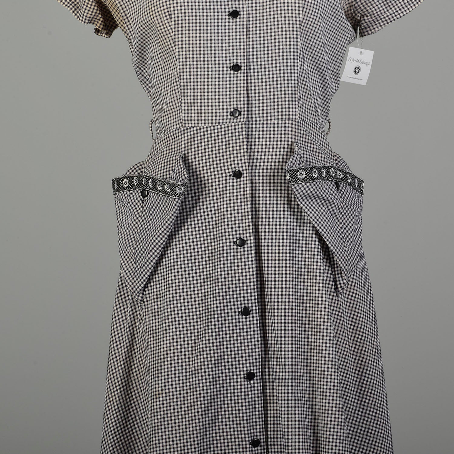 Large 1950s Blue & White Checked Fit & Flare Short Sleeve Lightweight Cotton Day Dress