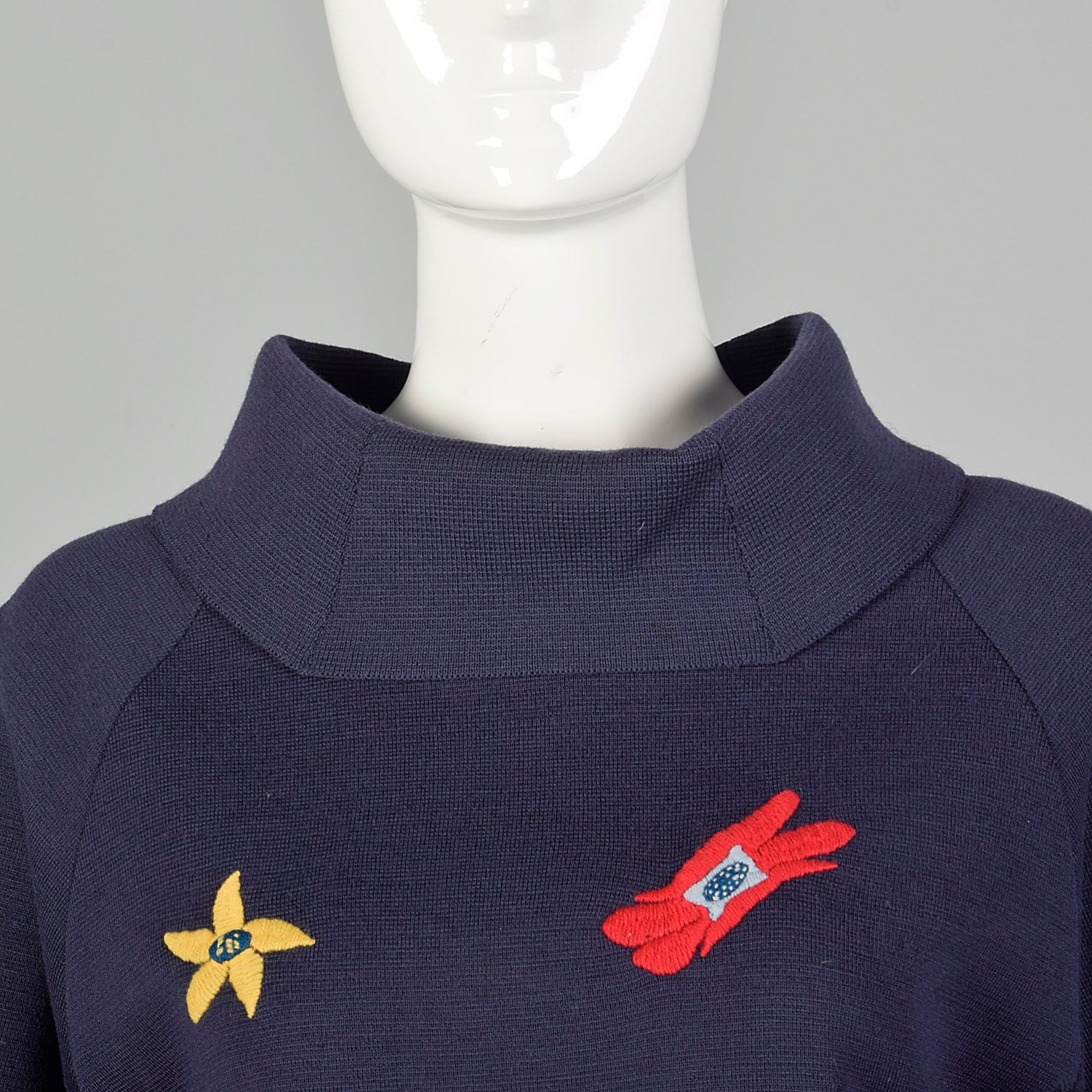 Small 1960s Navy Wool Novelty Sweater with Flower Embroidery